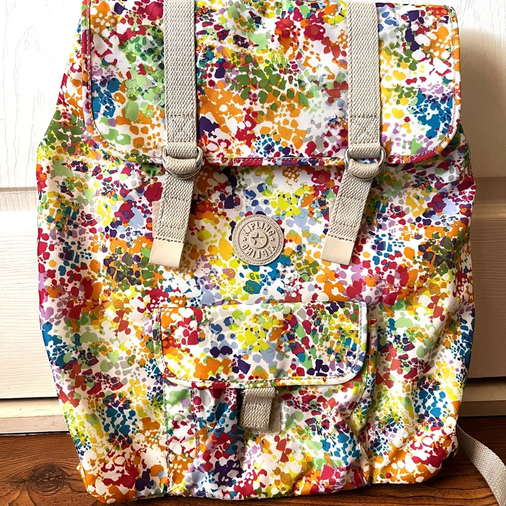 Kipling backpack like new! Comes from a home that’s smoke and pet free.